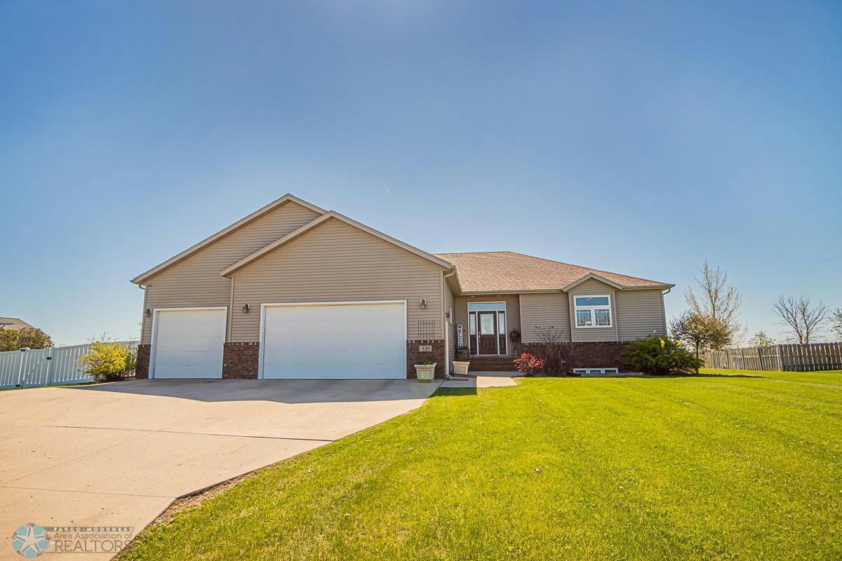 329 LIBERTY LN, HORACE, ND 58047, photo 1 of 39