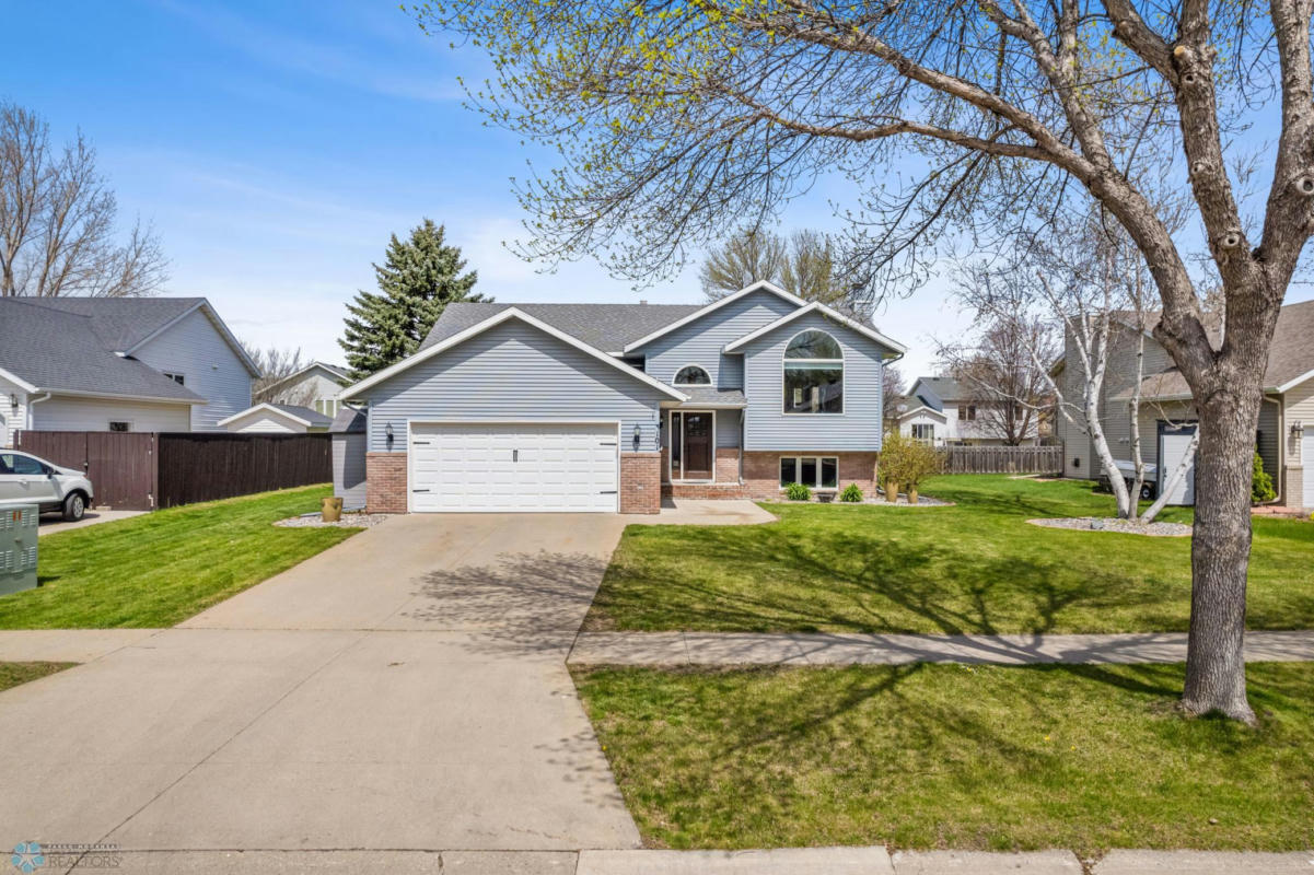3101 38TH AVE S, FARGO, ND 58104, photo 1 of 52