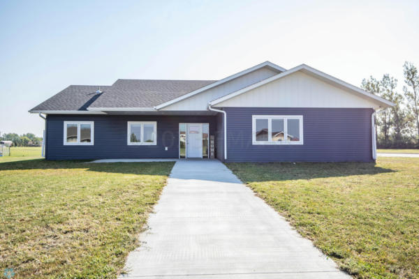 205 5TH ST NW, GWINNER, ND 58040 - Image 1