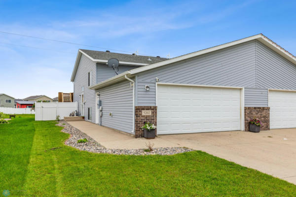 5202 48TH AVE S, FARGO, ND 58104 - Image 1