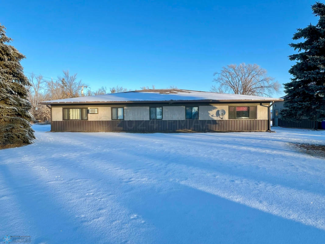 406 5TH AVE, FINGAL, ND 58031, photo 1 of 20