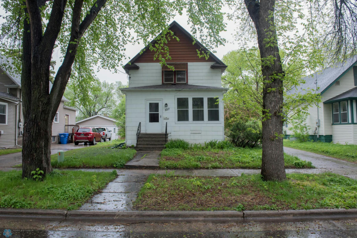 1017 12TH ST N, FARGO, ND 58102, photo 1 of 43